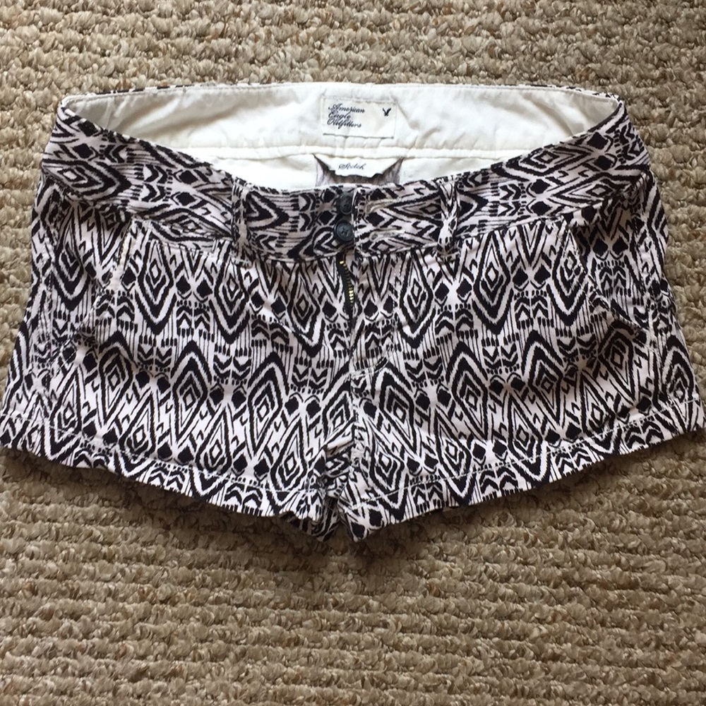 AMERICAN EAGLE STRETCH VINTAGE SHORTS